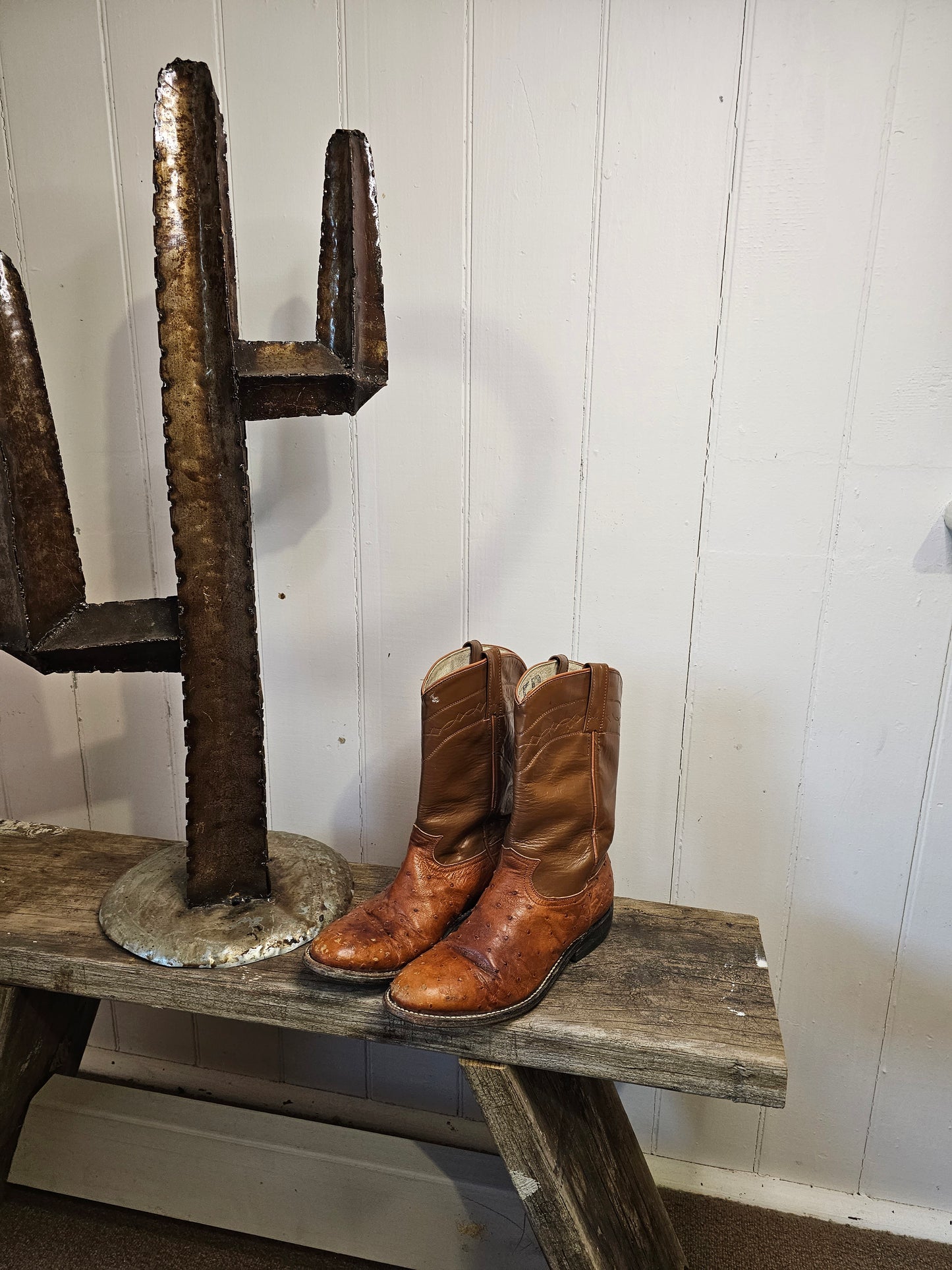 Justins Tan boots