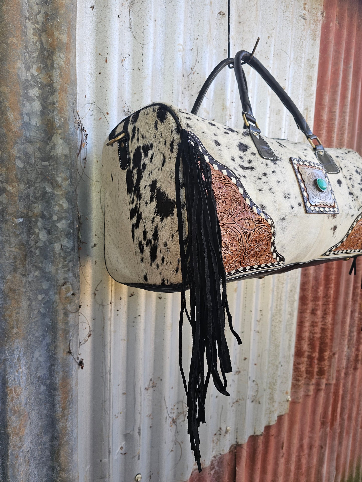 Texas duffle black white