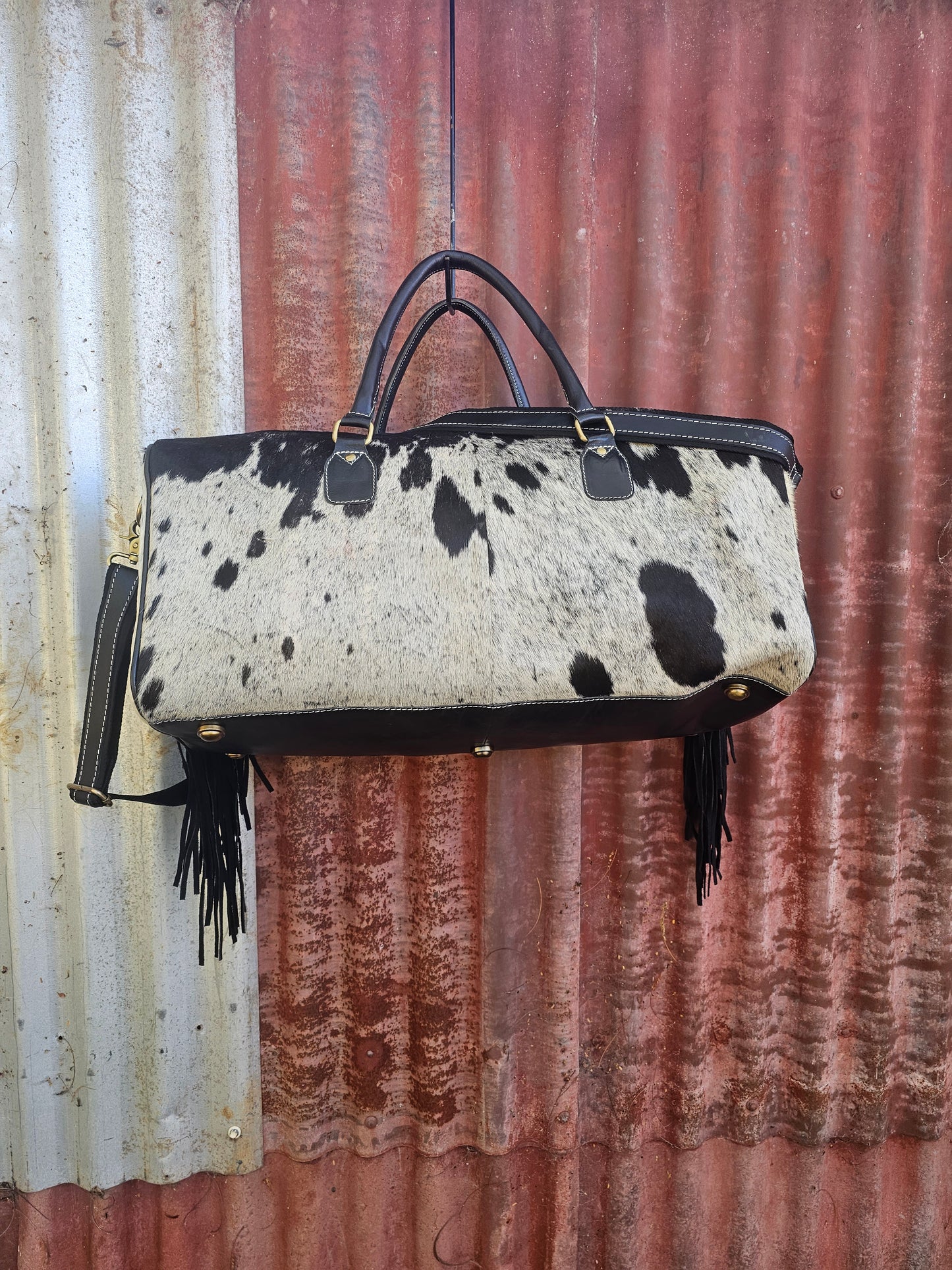 Texas duffle black white