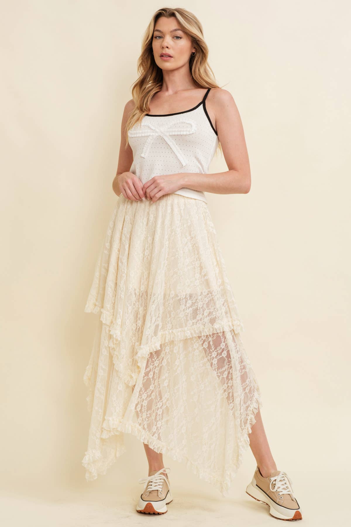 Lace skirt