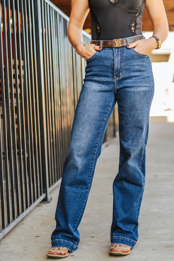 Long horns navy straight leg Jeans